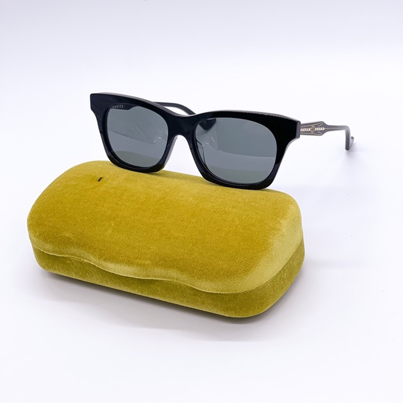 NEW GUCCI WOMEN BLACK SUNGLASSES - Picture 2 of 11